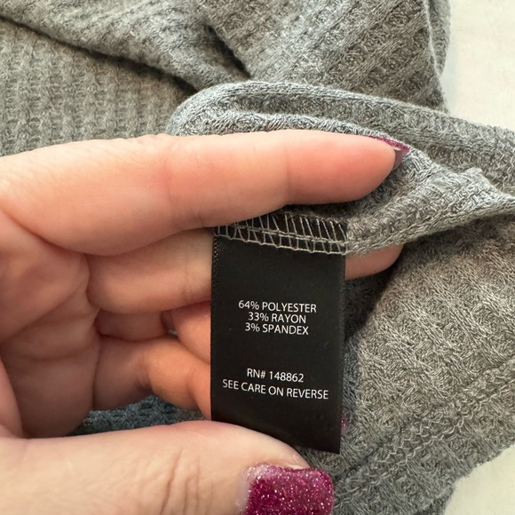Torrid Be Grateful Stay Humble Grey & Hot Coral Waffle Knit Tee Top Shirt 2X - Picture 4 of 4